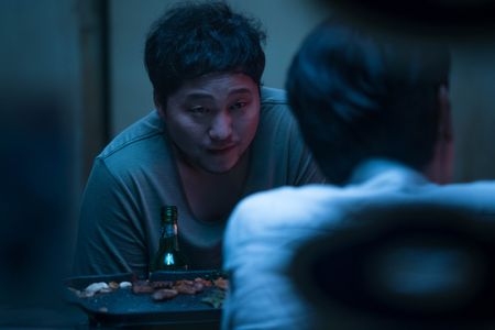 Dae-Myung Kim in Bluebeard (2017)