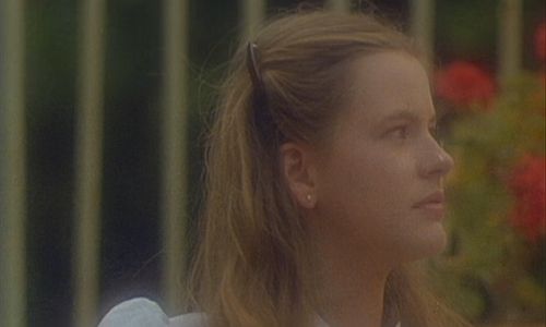 Anja Schüte in Tender Cousins (1980)