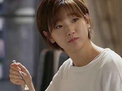 Park So-dam in Cinderella and the Four Knights (2016)