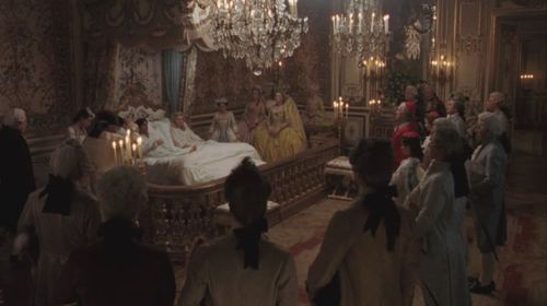 Kirsten Dunst, Asia Argento, Rip Torn, Jason Schwartzman, Marianne Faithfull, and Danny Huston in Marie Antoinette (2006