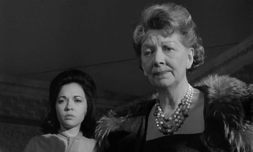 Maria Kazan and Marian Spencer in Seance on a Wet Afternoon (1964)