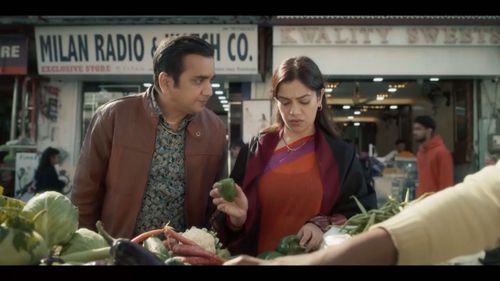 Saanand Verma and Nidhi Singh in Apharan (2018)