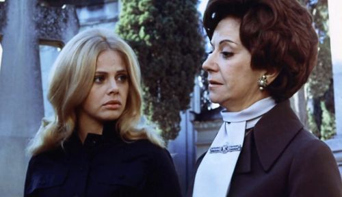 Britt Ekland and Conchita Montes in What the Peeper Saw (1972)