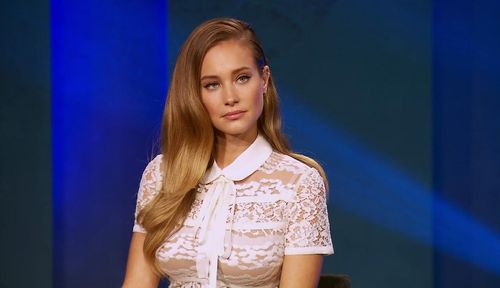 Hannah Jeter in Project Runway Junior (2015)