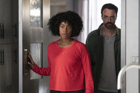 Reid Scott and Kirby Howell-Baptiste in Why Women Kill (2019)