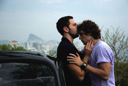 Rafael Cardoso and João Gabriel Vasconcellos in From Beginning to End (2009)