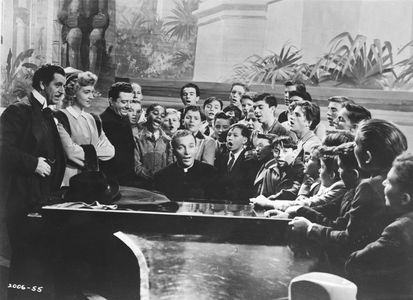 Bing Crosby, Fortunio Bonanova, Frank McHugh, Risë Stevens, and Carl 'Alfalfa' Switzer in Going My Way (1944)