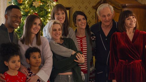 Victor Garber, Mary Steenburgen, Kristen Stewart, Asiyih N'Dobe, Anis N'Dobe, Burl Moseley, Alison Brie, Mary Holland, a