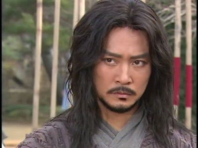 Su-jong Choi in Emperor of the Sea (2004)