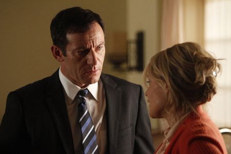 Jason Isaacs and Laura Allen in Awake (2012)