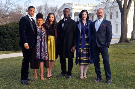 Christopher Meloni, Aldis Hodge, Jurnee Smollett, Jessica De Gouw, Amirah Vann, and Alano Miller at an event for Undergr