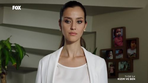 Irem Helvacioglu in Kizim ve Ben (2018)