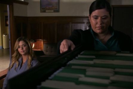 Still of Becki Dennis and Sasha Pieterse in 