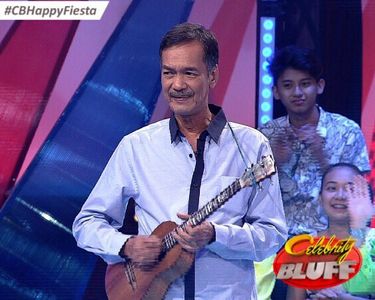 Isko Salvador in Celebrity Bluff (2012)