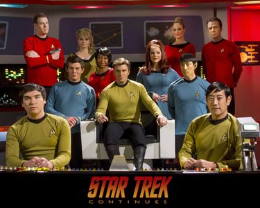 Wyatt Lenhart (Chekov),Grant Imahara (Sulu),Chuck Huber (McCoy),Vic Mignogna (Kirk),Todd Haberkorn (Spock),Kim Stin