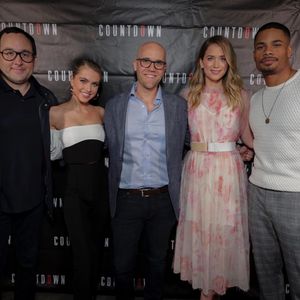 P.J. Byrne, Jordan Calloway, Justin Dec, Anne Winters, and Elizabeth Lail in Countdown (2019)