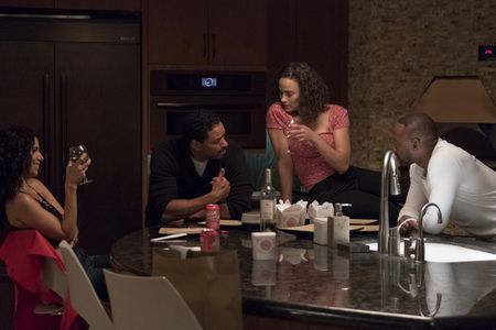 Omar Epps, Laz Alonso, Roselyn Sanchez, and Paula Patton in Traffik (2018)