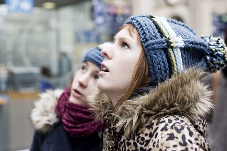 Julie-Marie Parmentier and Nina Rodriguez in No et moi (2010)