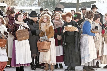 Veronika Zilková, Vladimír Capka, and Tereza Beranová in Dvanáct mesícku (2012)