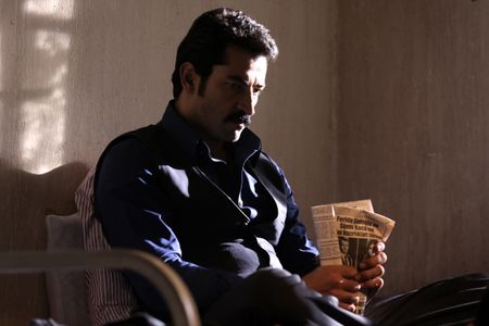 Kenan Imirzalioglu in Karadayi (2012)