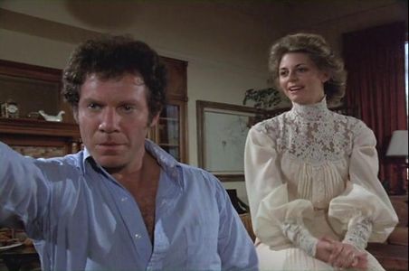 Alan Feinstein and Lindsay Wagner in The Two Worlds of Jennie Logan (1979)