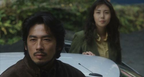 Nanako Matsushima and Hiroyuki Sanada in Ringu (1998)