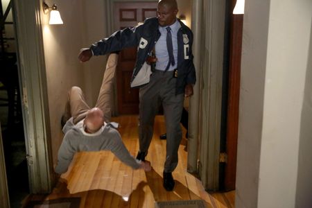 Terry Crews and Lou George in Brooklyn Nine-Nine (2013)