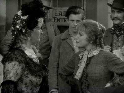 Alice Brady, Ruth Gillette, and George Offerman Jr. in In Old Chicago (1938)