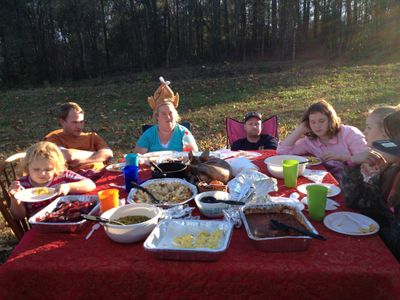 Mike Thompson, Alana Thompson, and June Shannon in Here Comes Honey Boo Boo (2012)