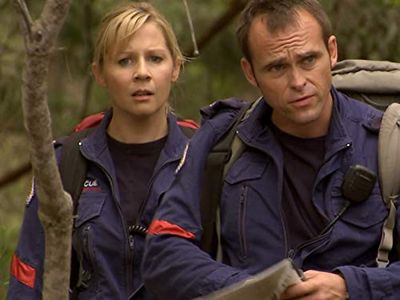 Gigi Edgley and Les Hill in Rescue Special Ops (2009)