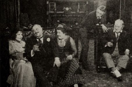 Joseph Donohue, Jewell Hunt, James McCabe, Kate Price, and Larry Semon in Terry's Tea Party (1916)