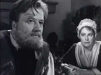 Aleksey Konsovskiy and Nina Zorskaya in Obyknovennoe chudo (1965)