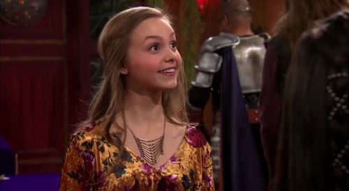 Savannah May on Nickelodeon’s Knight Squad 2018