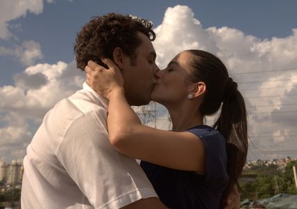 Cleo and Rui Ricardo Diaz in Lula, the Son of Brazil (2009)