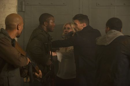 Frank Grillo, Edwin Hodge, Elizabeth Mitchell, Mykelti Williamson, Joseph Julian Soria, and Malcolm C. Murray in The Pur