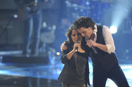 Pat Monahan and Vicci Martinez in The Voice (2011)