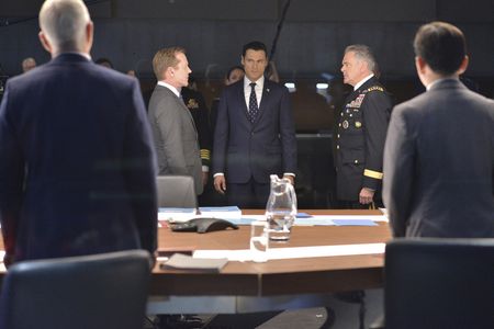 Kiefer Sutherland, Kevin McNally, and Adan Canto in Designated Survivor (2016)