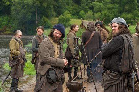 Stephen Walters and Grant O'Rourke in Outlander (2014)