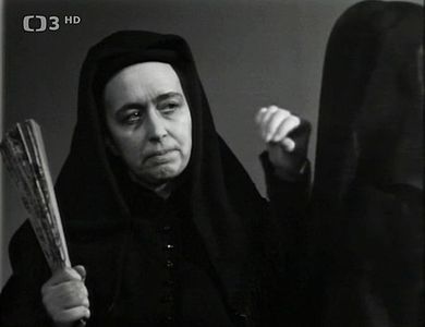 Vera Tichánková in Dum Doni Bernardy (1974)