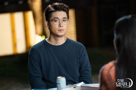 Hyun-Chul Cho in Hotel Del Luna (2019)