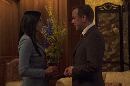 Kiefer Sutherland and Sonia Dhillon Tully in Designated Survivor (2016)