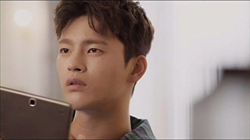 Seo In-Guk in Shopping King Louie (2016)