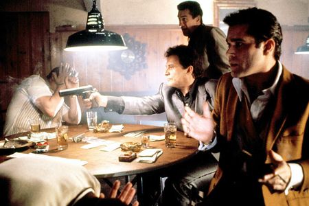 Robert De Niro, Ray Liotta, Joe Pesci, Frank Adonis, and Frank Sivero in Goodfellas (1990)