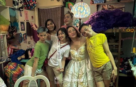 Brian Black, Esnyr Ranollo, Lady Morgana, Milo Elmido Jr., and Charlie Dizon in Third World Romance (2023)