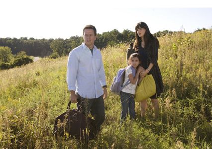 Mark Wahlberg, Zooey Deschanel, and Ashlyn Sanchez in The Happening (2008)