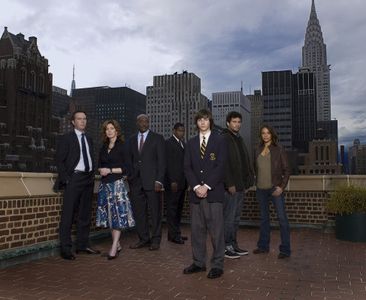 Timothy Hutton, Dana Delany, Delroy Lindo, Jeremy Sisto, Carmen Ejogo, Mykelti Williamson, and Will Denton in Kidnapped 