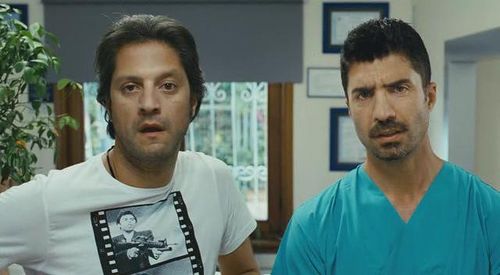 Özcan Deniz and Ragip Savas in Ya Sonra (2011)