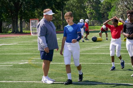 Kevin James (Sean Payton) and Tait Blum (Connor Payton) in 