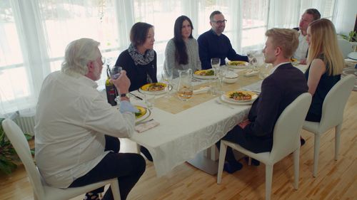 Ulf Brunnberg, Kajsa Ernst, Sebastian Hiort af Ornäs, Lisa Edström, Henrik Kvarnlöt, Rebecka Andersson, and Martin Fröbl