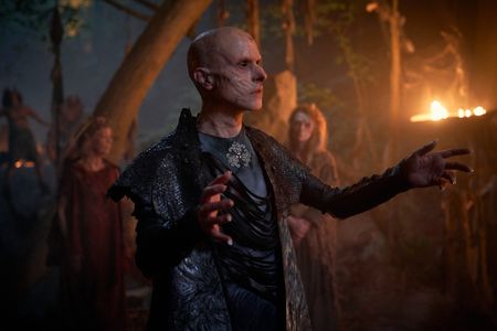 Mackenzie Crook in Britannia (2017)